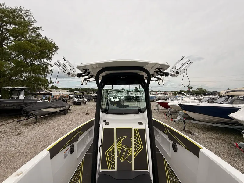 Slide: The Image of Scarab 255 Open 2025 - 37