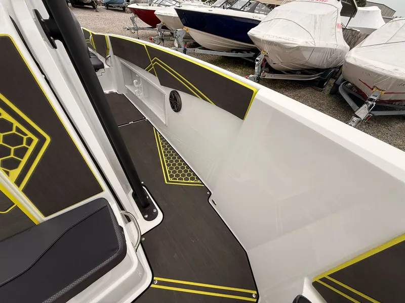 Slide: The Image of Scarab 255 Open 2025 - 38