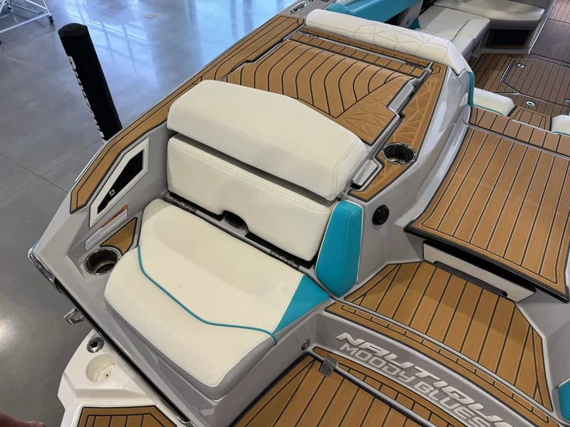 Slide: The Image of Nautique Super Air Nautique G23 Paragon 2023 - 12