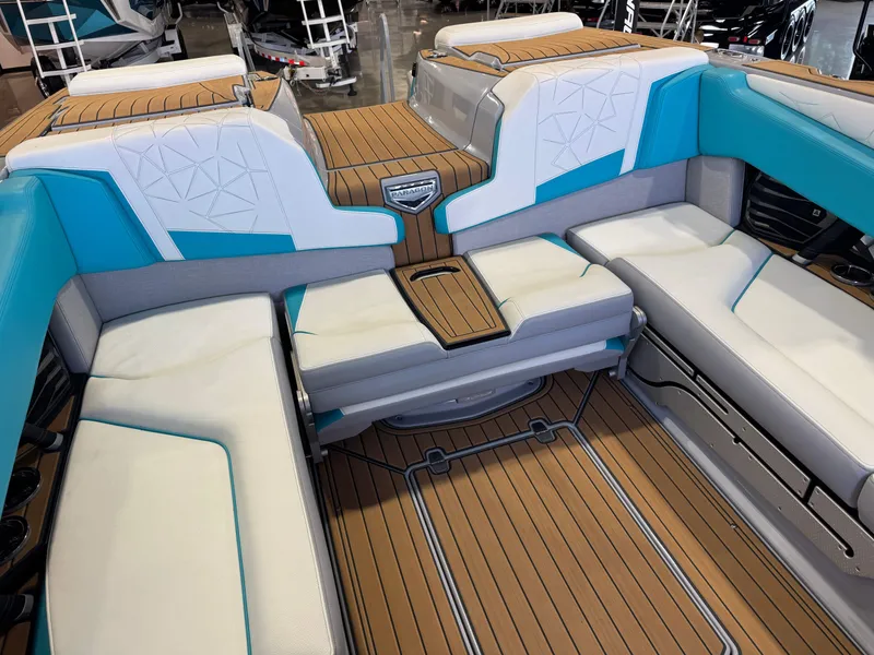 Slide: The Image of Nautique Super Air Nautique G23 Paragon 2023 - 16