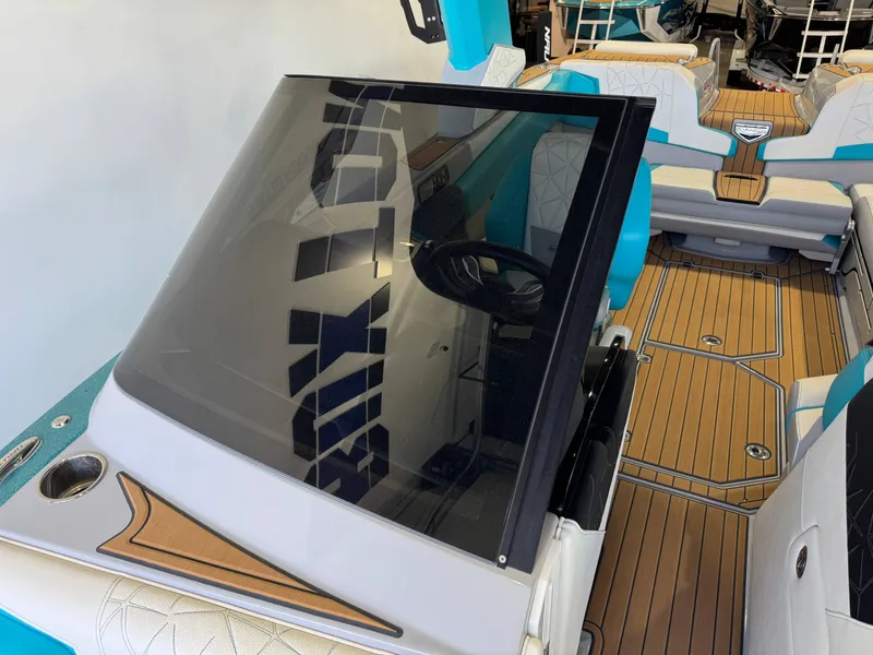 Slide: The Image of Nautique Super Air Nautique G23 Paragon 2023 - 20