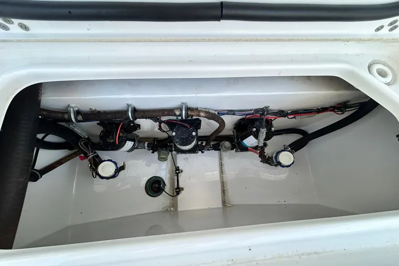 Slide: The Image of Sea Hunt Gamefish 27 Forward Seating 2019 - 64