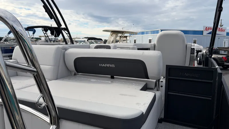 Slide: The Image of Harris Cruiser 250 2026 - 13