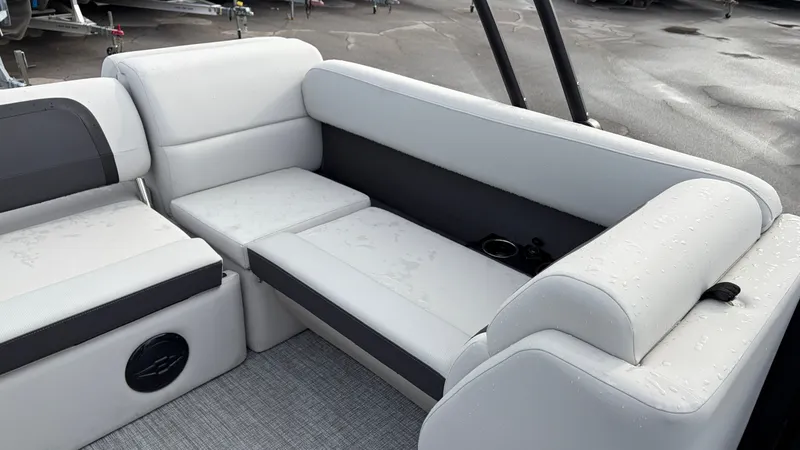 Slide: The Image of Harris Cruiser 250 2026 - 17