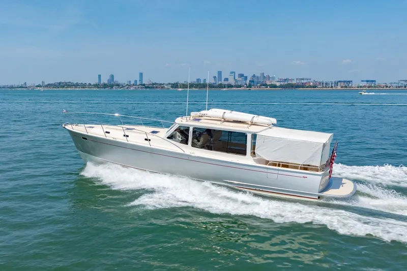 Slide: The Image of Port Bimini Curtains Down 30knts - 10