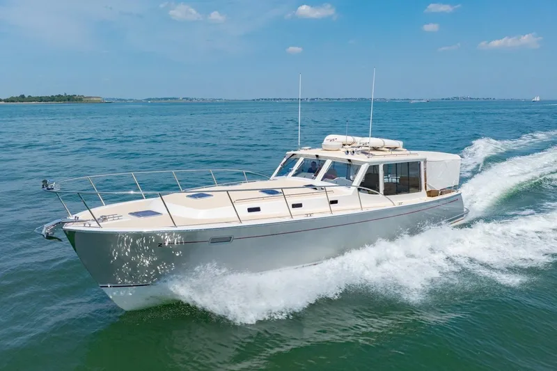 Slide: The Image of Port Bow Underway 30knts - 11