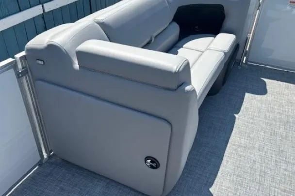 Slide: The Image of Gray seating on 2026 Sun Tracker Party Barge 20 DLX pontoon boat. - 15