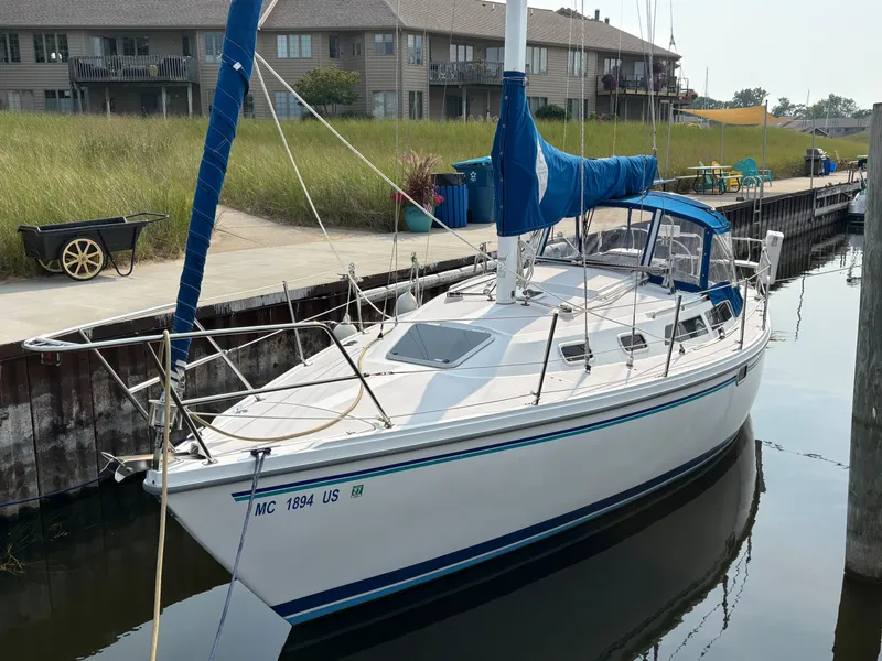 Slide: The Image of Catalina 30 MkIII 1995 - 2