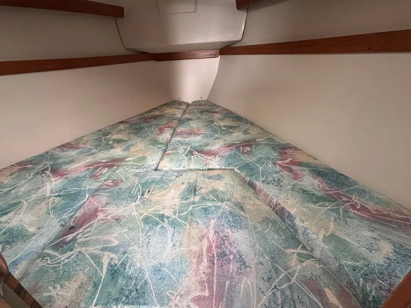 Slide: The Image of Catalina 30 MkIII 1995 - 94