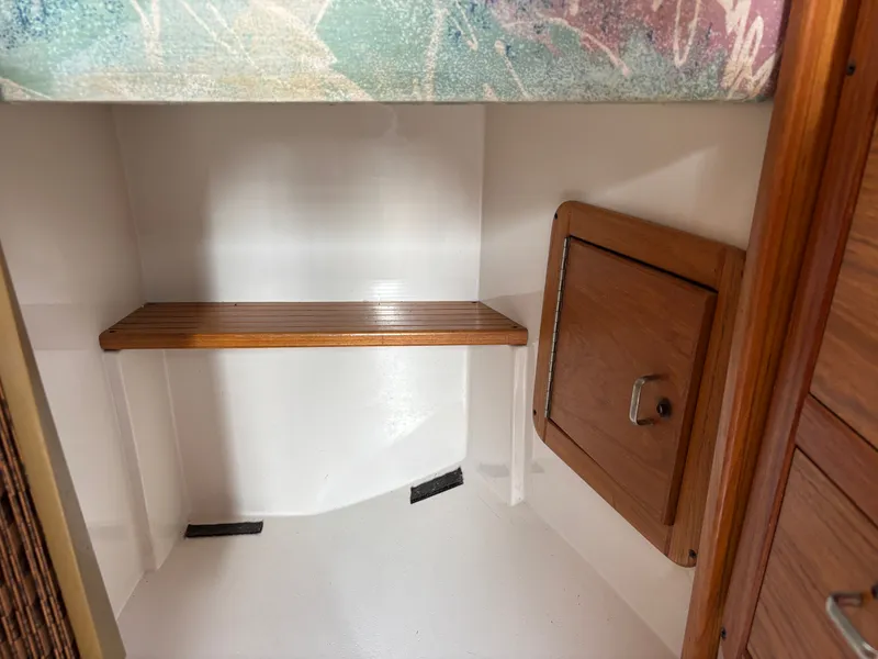 Slide: The Image of Catalina 30 MkIII 1995 - 97