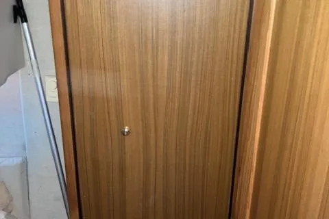 Slide: The Image of Wooden interior door on a 2001 Bayliner 3988 Motoryacht. - 36