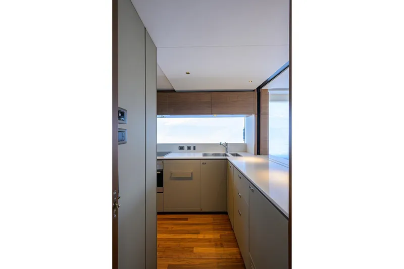 Slide: The Image of Princess X80 2026 - 132