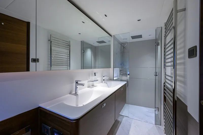 Slide: The Image of Princess X80 2026 - 151