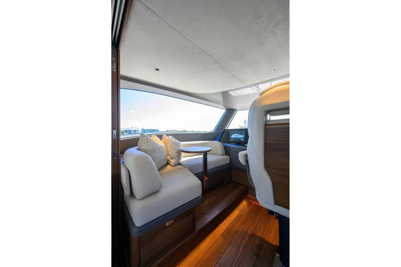 Slide: The Image of Princess X80 2026 - 156