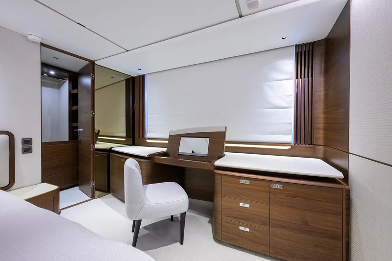 Slide: The Image of Princess X80 2028 - 145