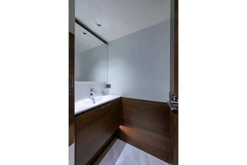 Slide: The Image of Princess X80 2028 - 174