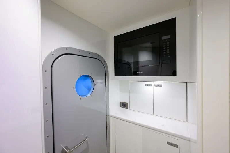 Slide: The Image of Princess X80 2028 - 51