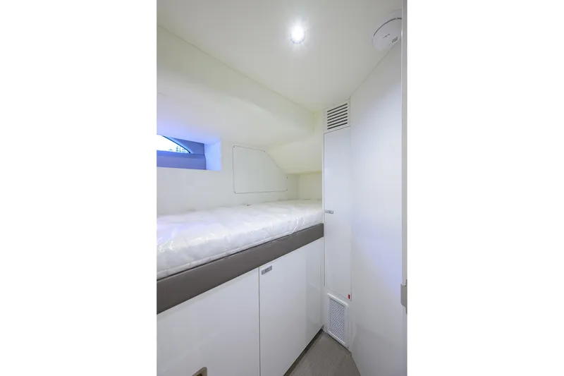 Slide: The Image of Princess X80 2028 - 55