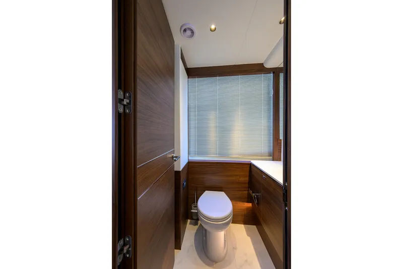 Slide: The Image of Princess X80 2028 - 64