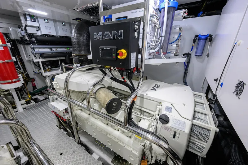 Slide: The Image of Princess X80 2028 - 85