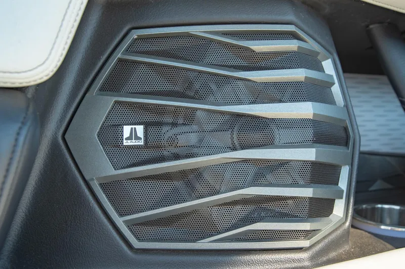 Slide: The Image of 2022 Nautique Super Air Nautique G25 JL Audio speaker detail. - 31