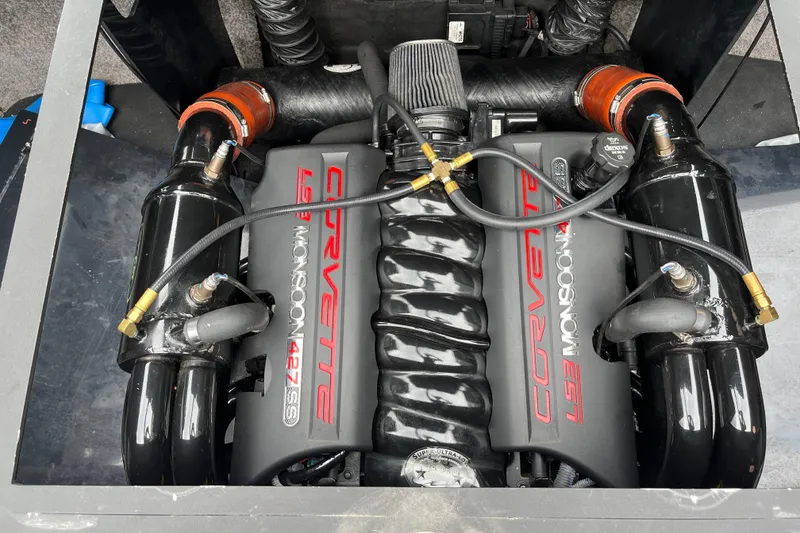 Slide: The Image of 2013 Malibu Wakesetter 23 LSV engine, Corvette LS3 Monsoon 427 SS, detailed view. - 11