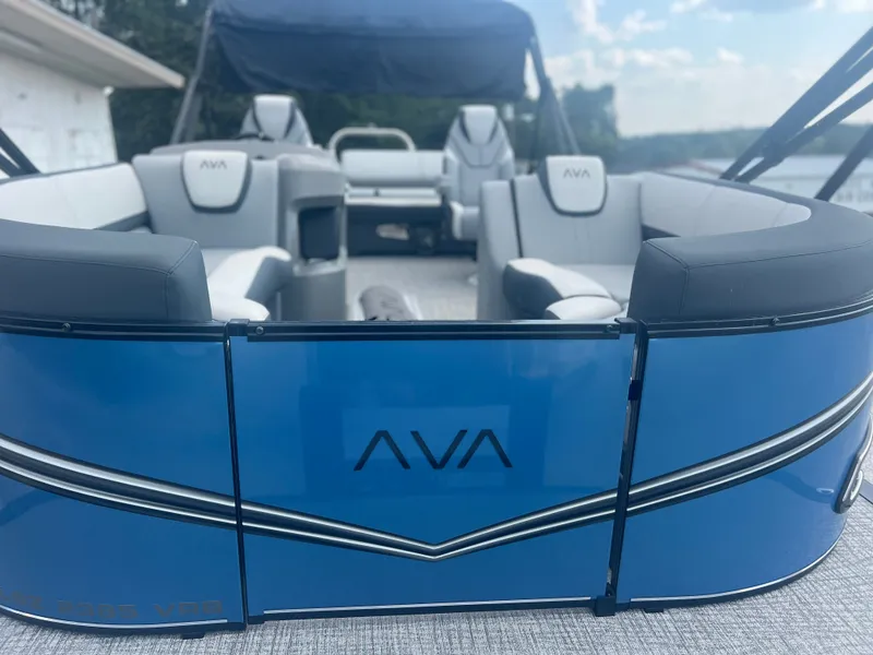 Slide: The Image of Avalon LSZ VRB23T DX 2025 - 28