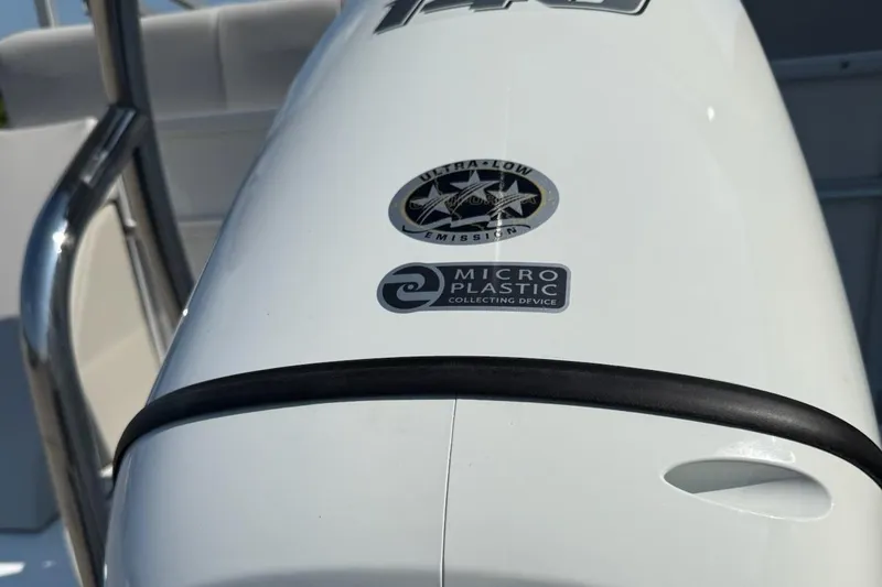 Slide: The Image of 2026 Hurricane FD1960RE3-OB boat engine with ultra-low emission and microplastic collecting device. - 4