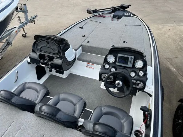 Slide: The Image of Nitro Z7DC 2011 - 12