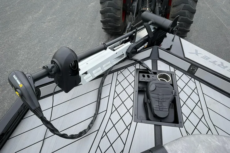 Slide: The Image of 2025 Avid 18 Vertex boat with Minn Kota trolling motor on deck. - 20