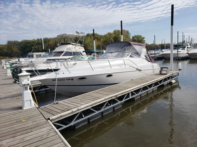 Chris-Craft Crowne 302 1996 - Marine Source