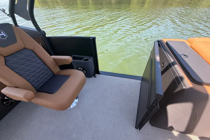 Slide: The Image of Harris Sunliner 250 Sport 2026 - 13