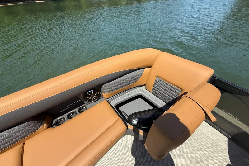 Slide: The Image of Harris Sunliner 250 Sport 2026 - 24