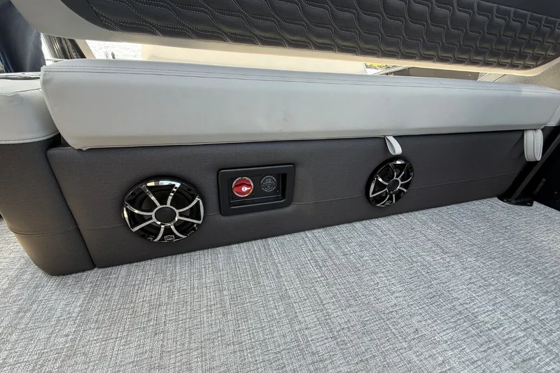 Slide: The Image of Harris Sunliner 230 Sport 2026 - 11
