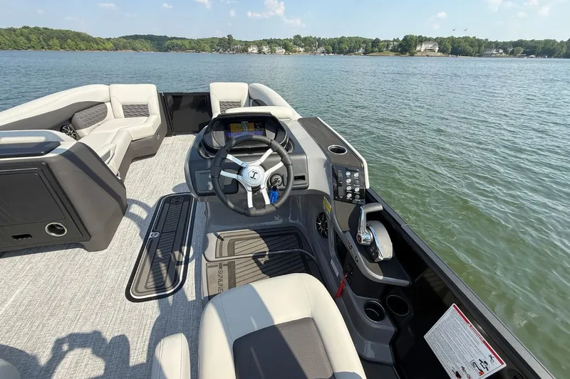 Slide: The Image of Harris Sunliner 230 Sport 2026 - 19