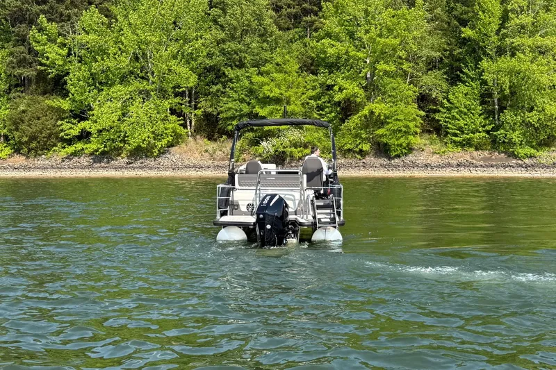 Slide: The Image of Harris Sunliner 230 Sport 2026 - 2