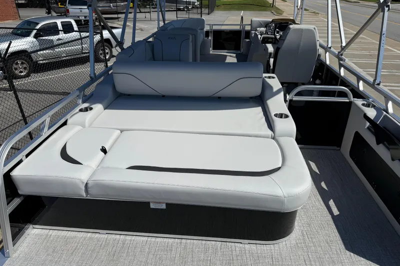 Slide: The Image of 2026 Avalon Venture 85 Versatile rear bench, spacious seating, modern design, outdoor setting. - 33