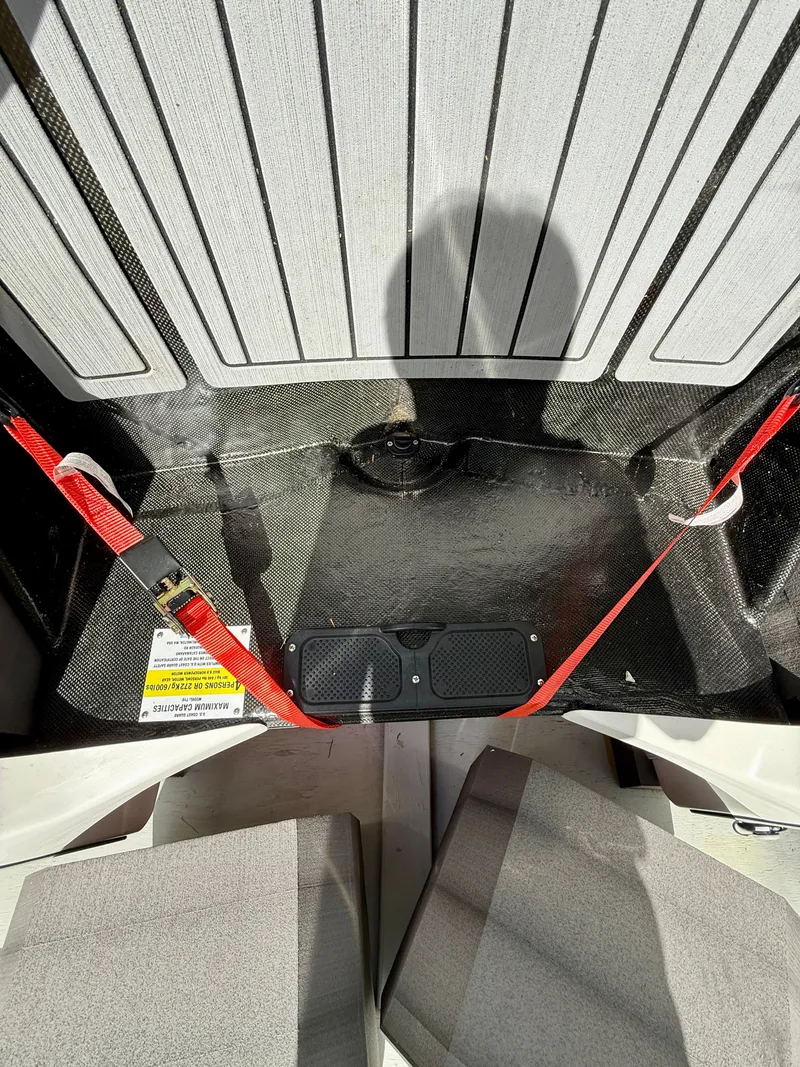 Slide: The Image of Aspen Carbon Cat T10 2025 - 5