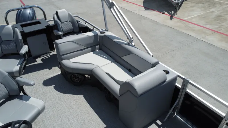 Slide: The Image of Avalon VNT RF21T 2026 - 28