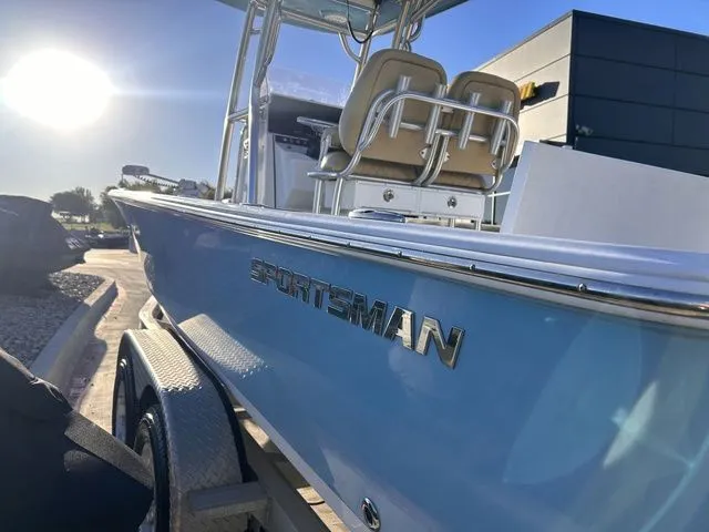 Slide: The Image of Sportsman Masters 247 Bay Boat 2021 - 8