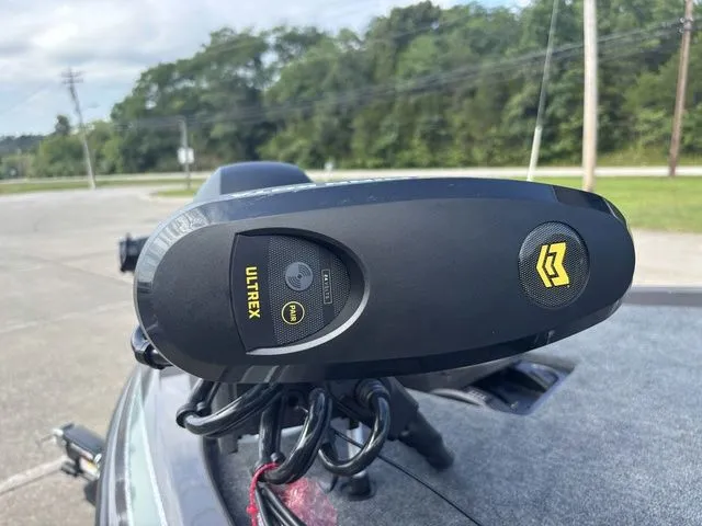 Slide: The Image of Skeeter ZX200 2026 - 10