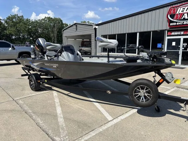 Slide: The Image of G3 Sportsman 1710 2021 - 8