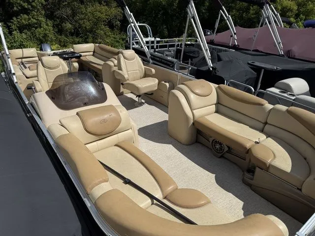 Slide: The Image of Avalon Catalina Cruise 25' 2019 - 2