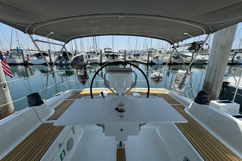 Slide: The Image of Cockpit view of 2017 Beneteau Oceanis 37 yacht docked in marina. - 20