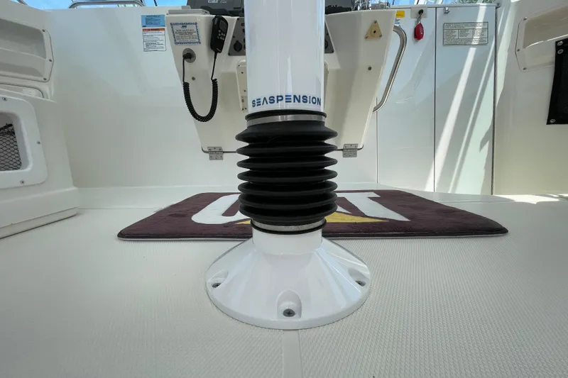 Slide: The Image of 2005 Rampage 33 Express boat interior with Seasension suspension system. - 27