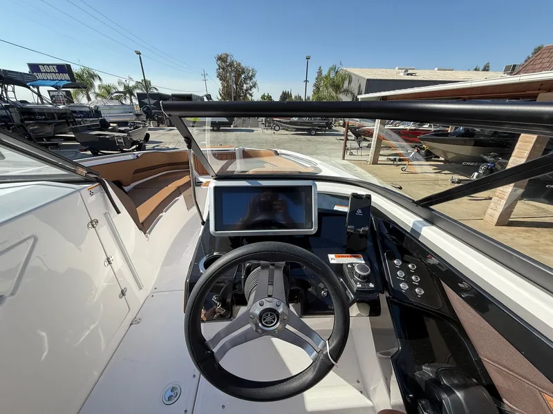 Slide: The Image of Yamaha 252 S w/ Twin 1.8L Yamaha's 2025 - 13