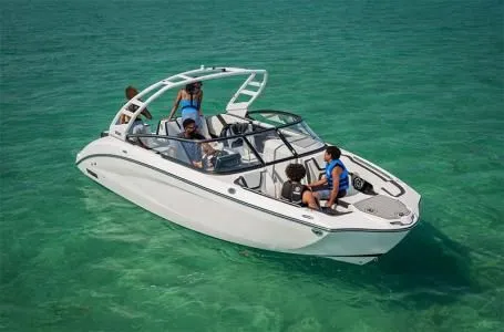 Slide: The Image of Yamaha 252 S w/ Twin 1.8L Yamaha's - 360 Horsepower 2025 - 5