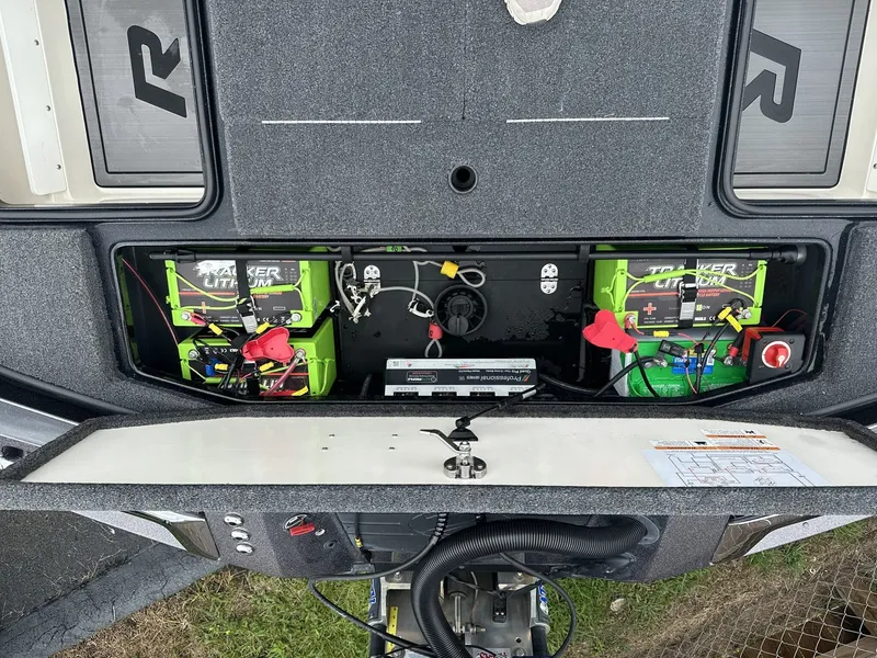 Slide: The Image of Ranger Z Comanche Series Z520R 2022 - 10