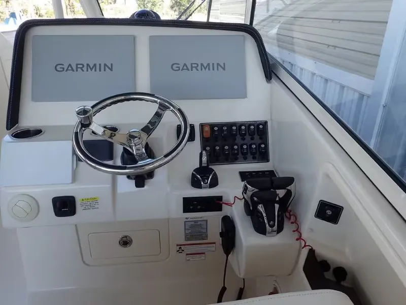 Slide: The Image of Grady-White Freedom 325 2021 - 6