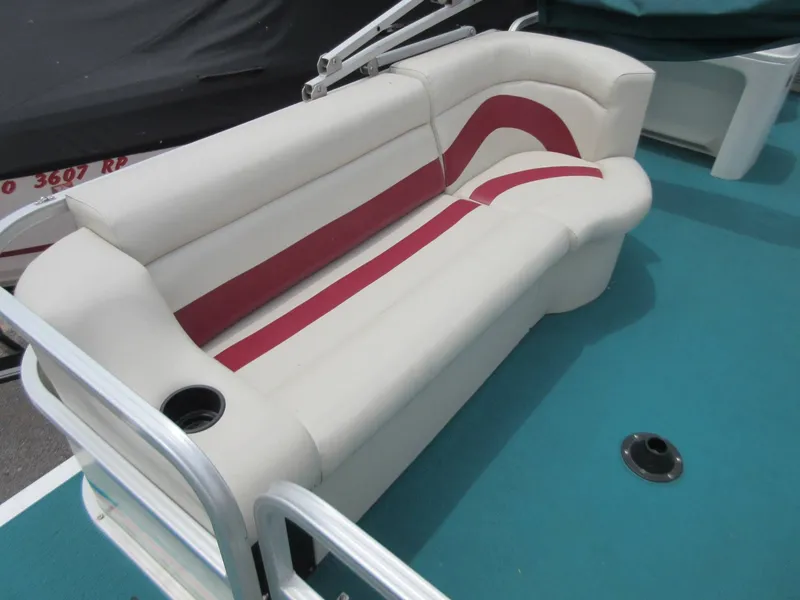 Slide: The Image of Omc lowe 240 Jamaica 1995 - 7